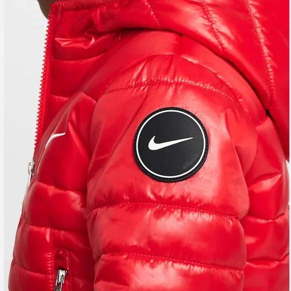 Toddler Filled Quilted Jacket Nike Size Small 4 and 5yrs - Picture 3 of 10